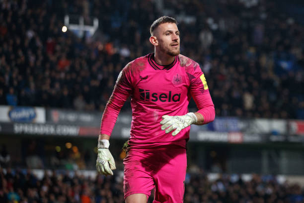 以其出色的 以其出色的